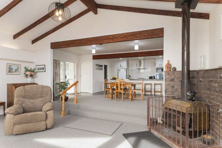 Photo of property in 1033 Aberdeen Road, Te Hapara, Gisborne, 4010