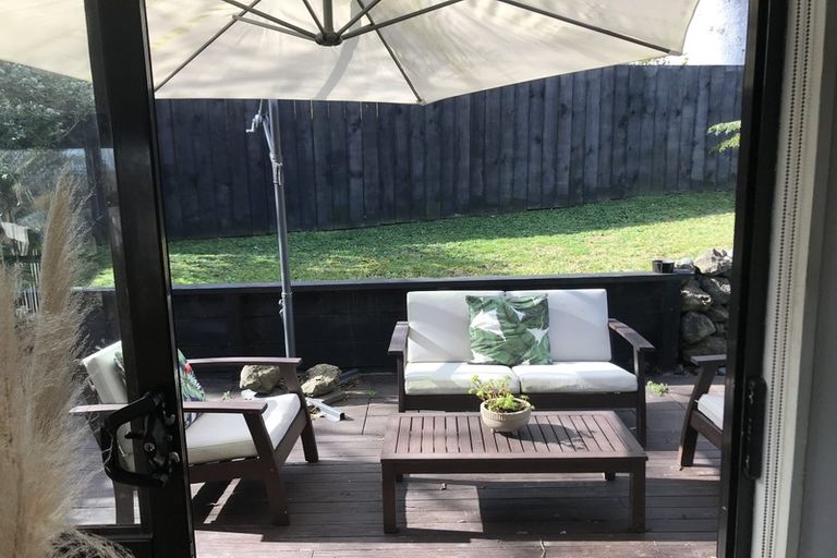 Photo of property in 79 Vipond Road, Stanmore Bay, Whangaparaoa, 0932