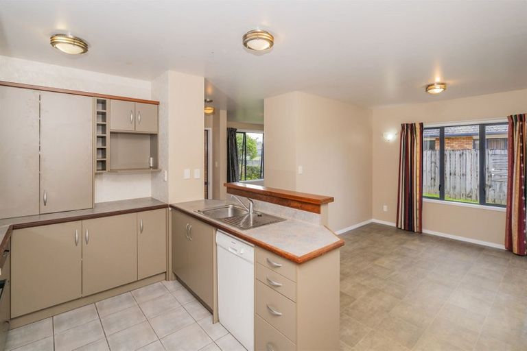 Photo of property in 34 Cholmondeley Crescent, Whitianga, 3510