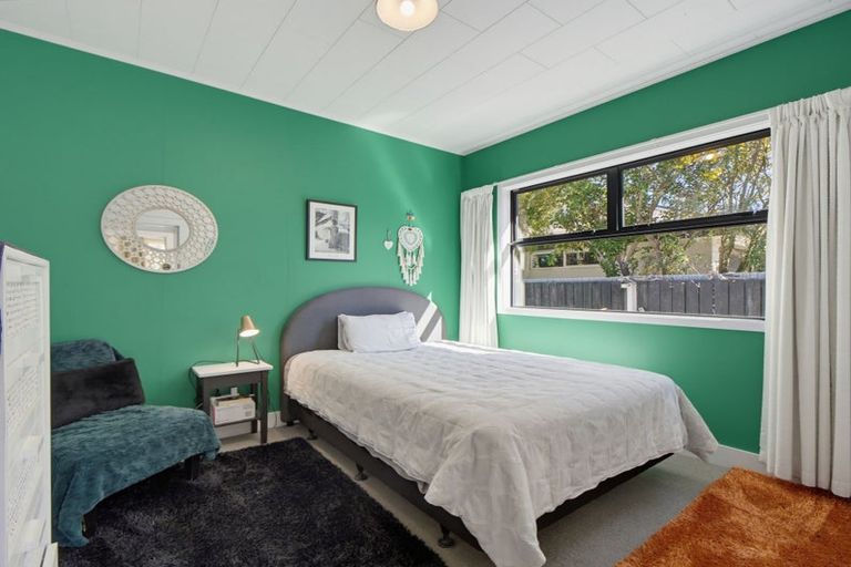 Photo of property in 9 Parsonage Road, Woodend, 7610