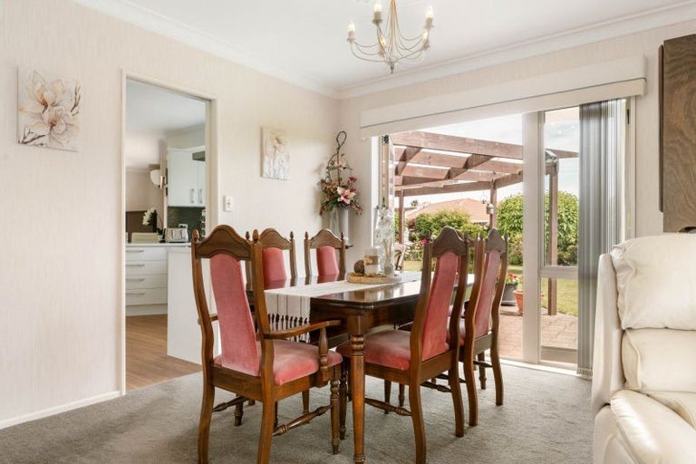 Photo of property in 53 Jasmine Place, Mount Maunganui, 3116