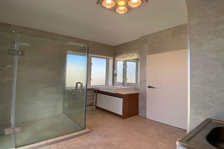 Photo of property in 26 Warbler Crescent, Papakura, 2110