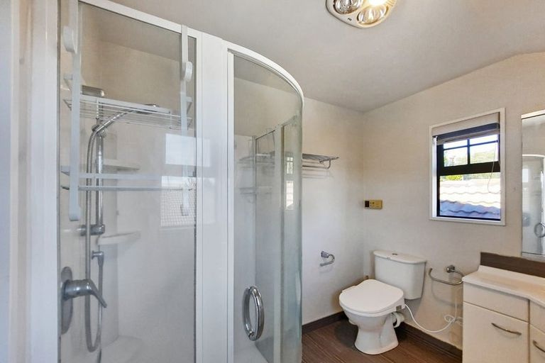 Photo of property in 466 Avonhead Road, Avonhead, Christchurch, 8042