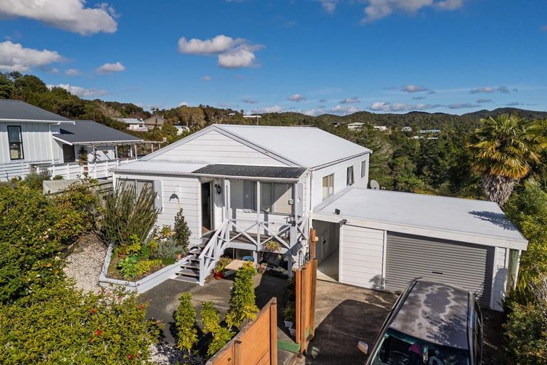 Photo of property in 17 Tui Grove, Paihia, 0200