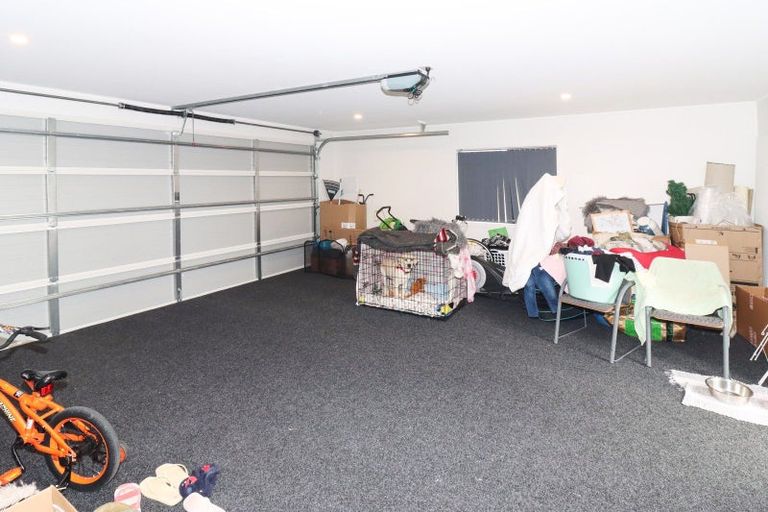 Photo of property in 4 Devon Lane, Carterton, 5713