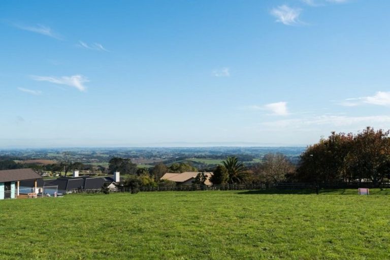 Photo of property in 4 Sellars Road, Bombay, 2675