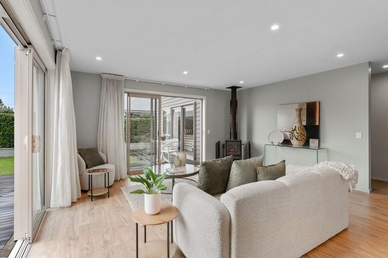 Photo of property in 18 Carrick Place, Mosgiel, 9024