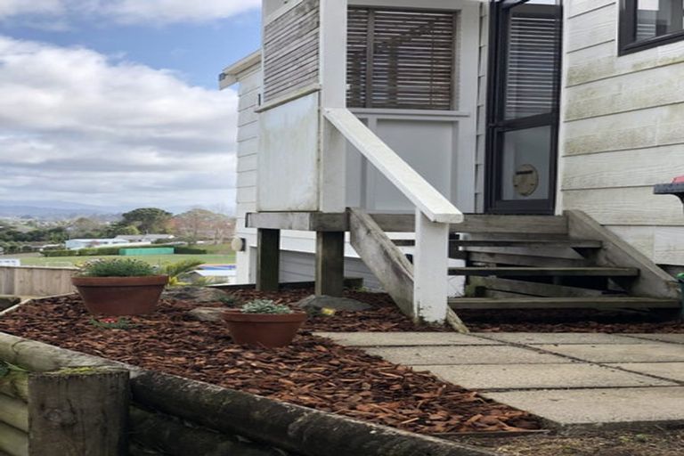 Photo of property in 18 Pelorus Street, Welcome Bay, Tauranga, 3112