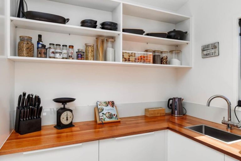 Photo of property in 27 Sullivans Road, Paihia, 0200