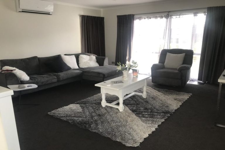 Photo of property in 17 Rebekah Crescent, Flagstaff, Hamilton, 3210