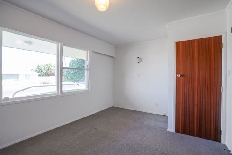 Photo of property in 1/18 Shirley Avenue, Papakura, 2110