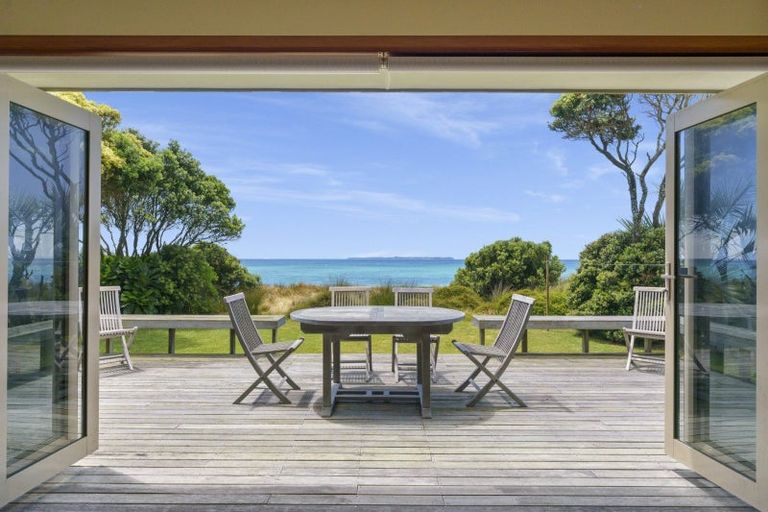 Photo of property in 67 Karewa Parade, Papamoa Beach, Papamoa, 3118