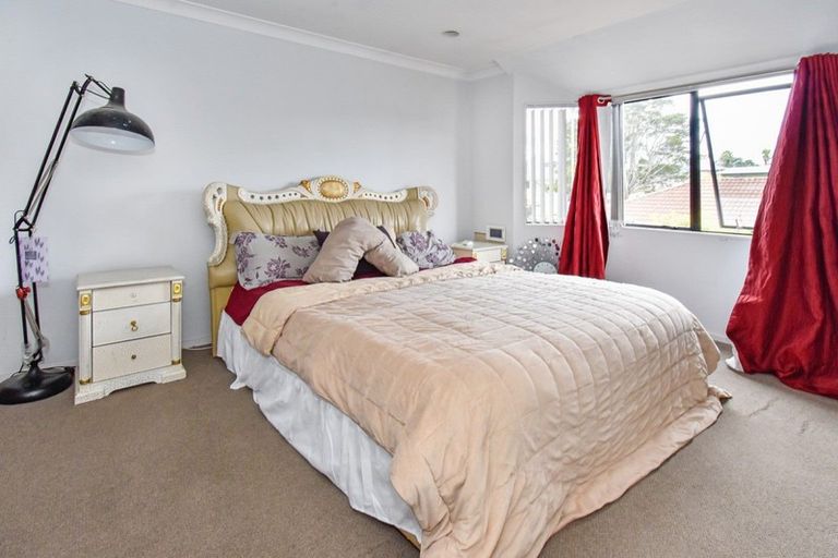 Photo of property in 3/26 Alfriston Road, Manurewa East, Auckland, 2102