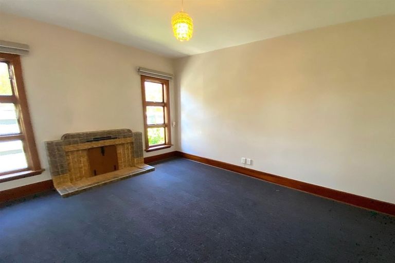 Photo of property in 16 Field Terrace, Upper Riccarton, Christchurch, 8041