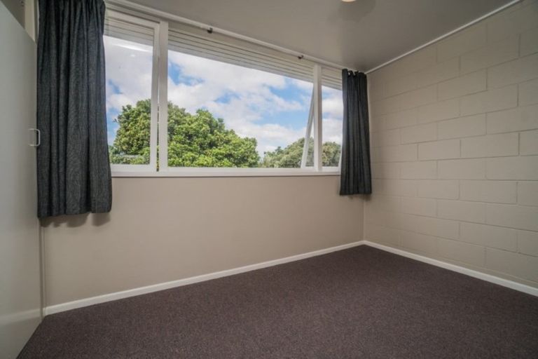 Photo of property in 267 Massey Road, Mangere East, Auckland, 2024