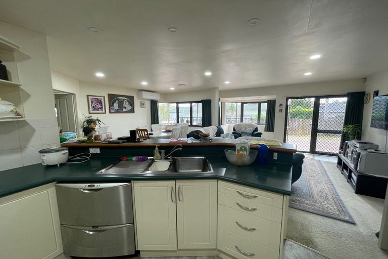 Photo of property in 43 Wairere Road, The Gardens, Auckland, 2105