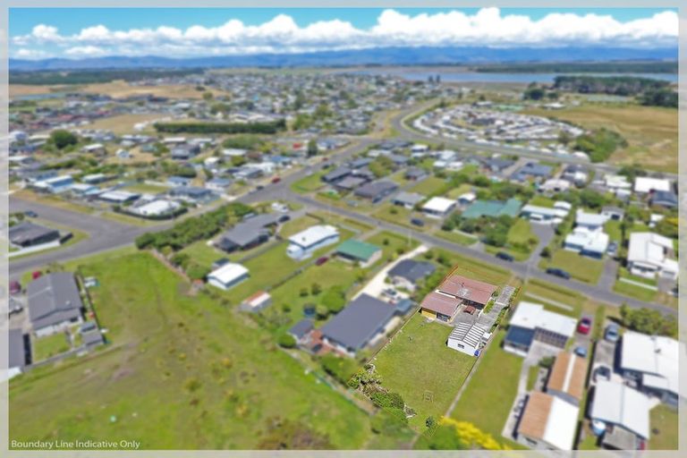 Photo of property in 9 Dewe Terrace, Foxton Beach, Foxton, 4815