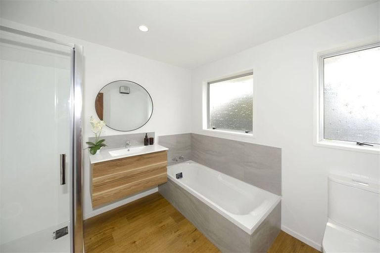 Photo of property in 42 Cowes Street, Avondale, Christchurch, 8061