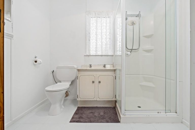 Photo of property in 5 Punga Road, Whenuapai, Auckland, 0618