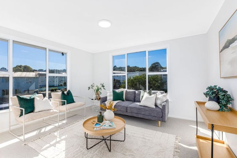 Photo of property in 25 Loongana Street, Waitangirua, Porirua, 5024