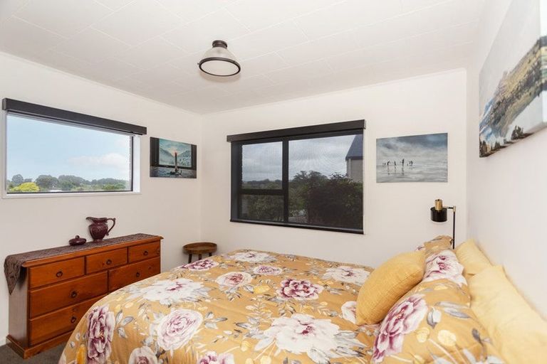Photo of property in 15 Leven Street, South Hill, Oamaru, 9400