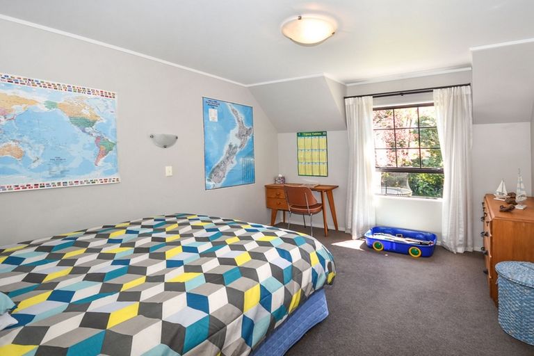 Photo of property in 129 Queen Street, Pukekohe, 2120