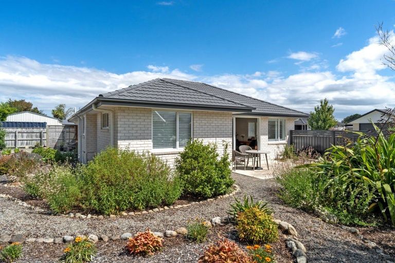 Photo of property in 2 Maple Grove, Solway, Masterton, 5810