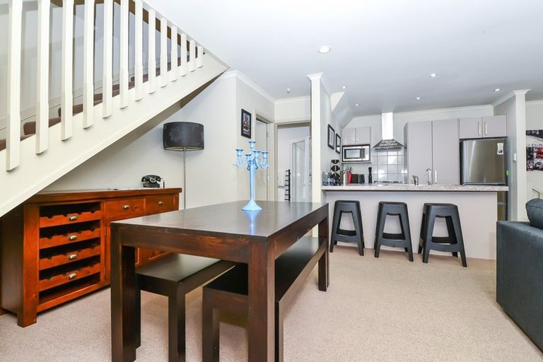 Photo of property in 2d Riro Street, Hamilton East, Hamilton, 3216