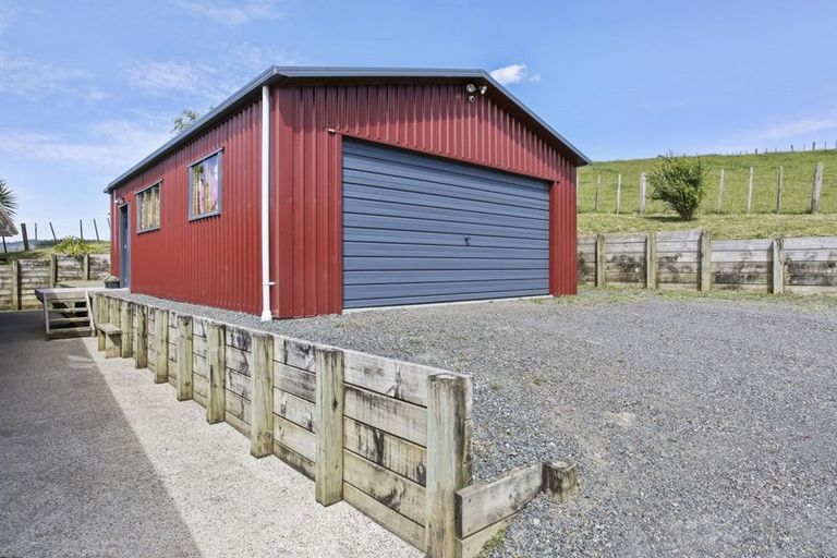 Photo of property in 195 Cowan Road, Hunua, Papakura, 2583