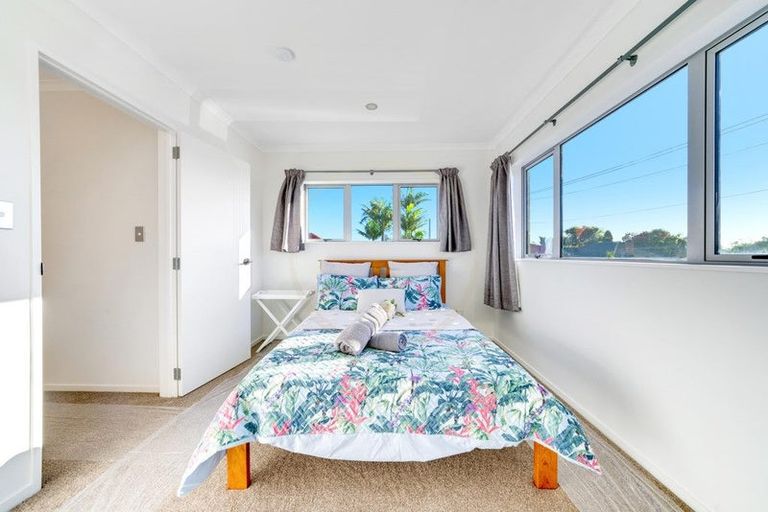 Photo of property in 39 Sunnyside Crescent, Papatoetoe, Auckland, 2025