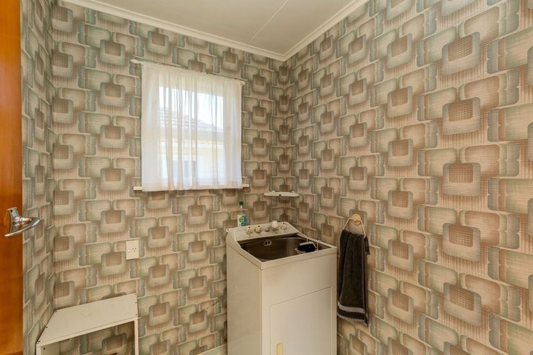 Photo of property in 12 Trafalgar Street, Westown, New Plymouth, 4310