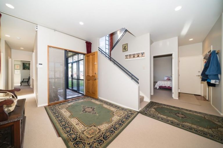 Photo of property in 39 Abby Road, Fitzherbert, Palmerston North, 4410