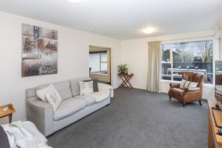 Photo of property in 102 Lowry Avenue, Redwood, Christchurch, 8051