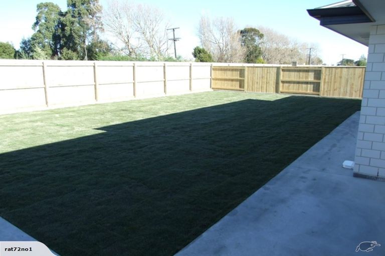 Photo of property in 22 Freedom Drive, Kelvin Grove, Palmerston North, 4414