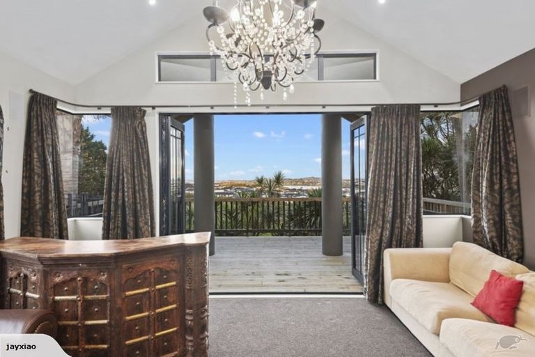 Photo of property in 246 West Hoe Heights, Orewa, 0931