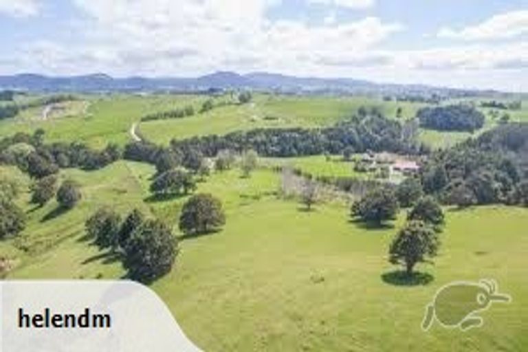 Photo of property in 72 Kaitara Lane, Kaiwaka, 0573