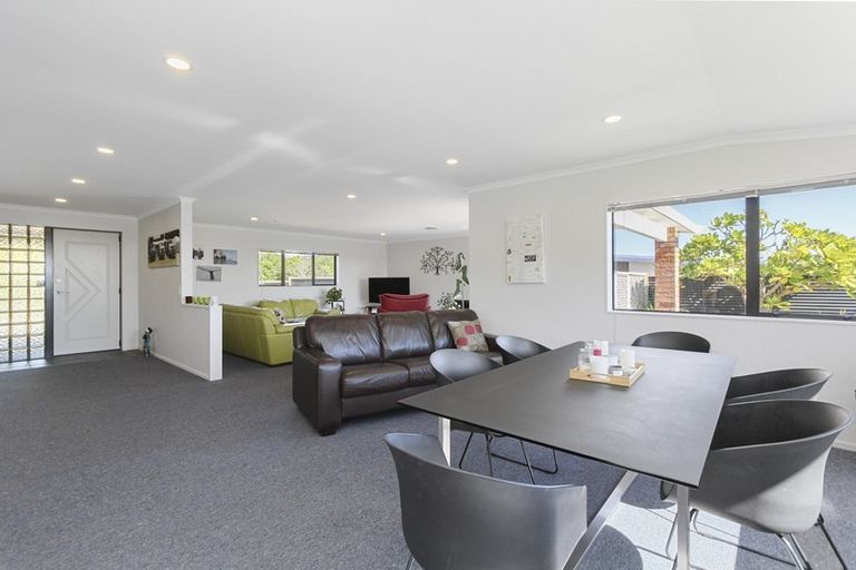 Photo of property in 192b Heta Road, Highlands Park, New Plymouth, 4312