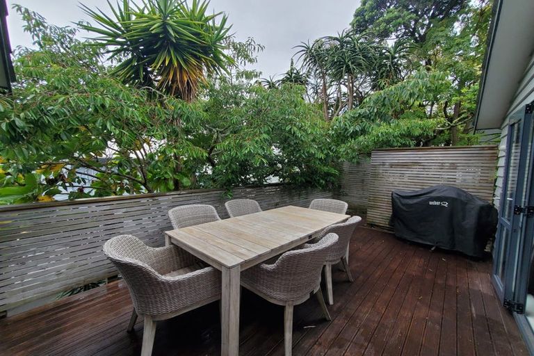 Photo of property in 2/26 Harley Road, Hauraki, Auckland, 0622