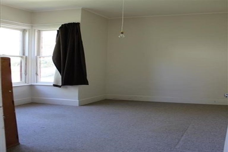 Photo of property in 33 Nairn Street, Mount Cook, Wellington, 6011