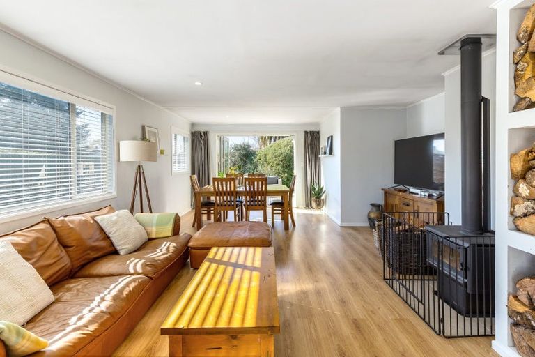 Photo of property in 1 Waterhouse Street, Masterton, 5810
