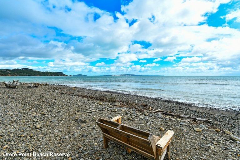 Photo of property in 78 Howard Road, Orere Point, Papakura, 2585