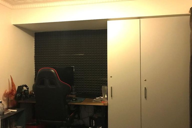 Photo of property in 1/159 Bucklands Beach Road, Bucklands Beach, Auckland, 2012