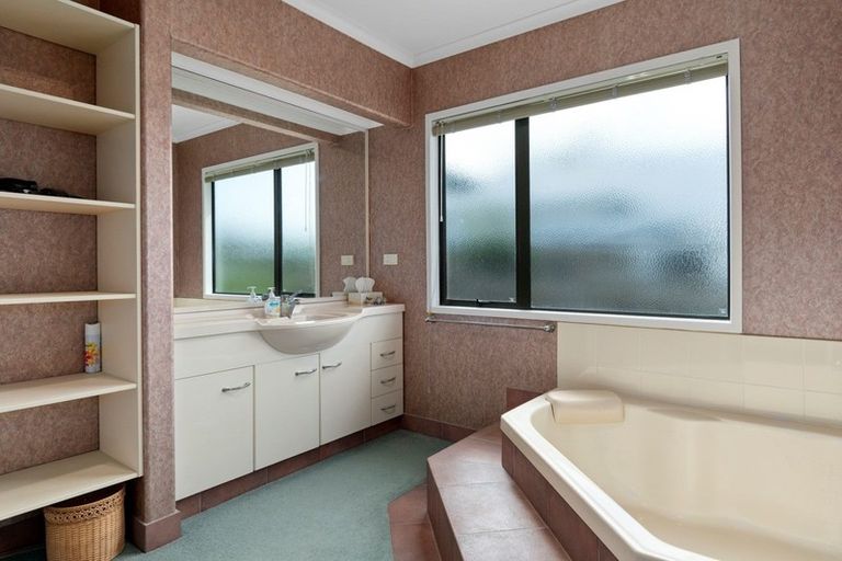 Photo of property in 27 Braeburn Place, Bethlehem, Tauranga, 3110