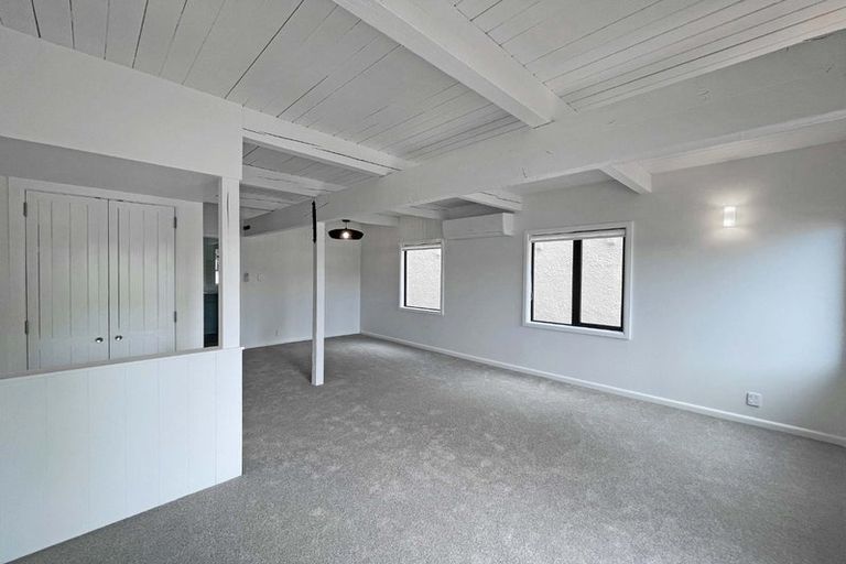 Photo of property in 242b Tinakori Road, Thorndon, Wellington, 6011
