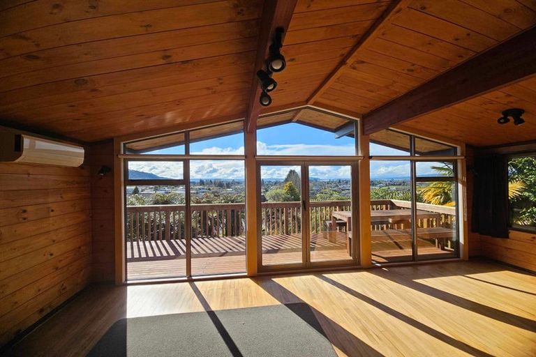 Photo of property in 17 Westbourne Avenue, Pomare, Rotorua, 3015