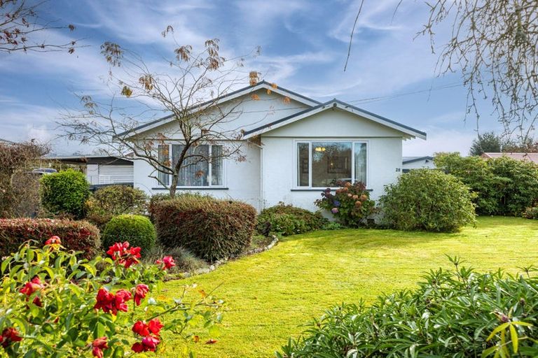 Photo of property in 28 School Road, Fairlie, 7925