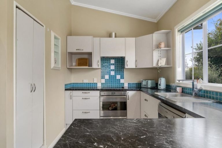 Photo of property in 18 Grosmont Terrace, Brookfield, Tauranga, 3110