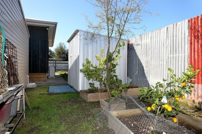 Photo of property in 16 Arklow Place, Flaxmere, Hastings, 4120