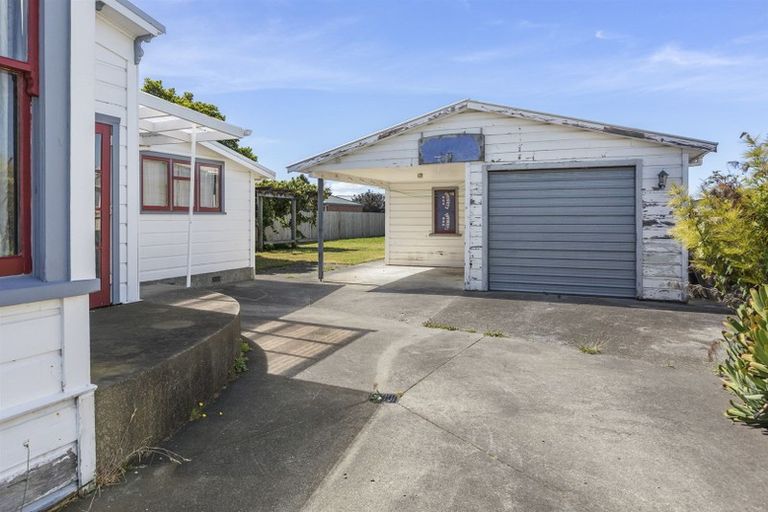 Photo of property in 3 Carthew Street, Feilding, 4702