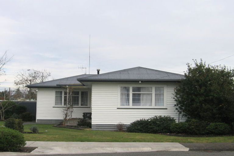 Photo of property in 121 Warwick Road, Mayfair, Hastings, 4122